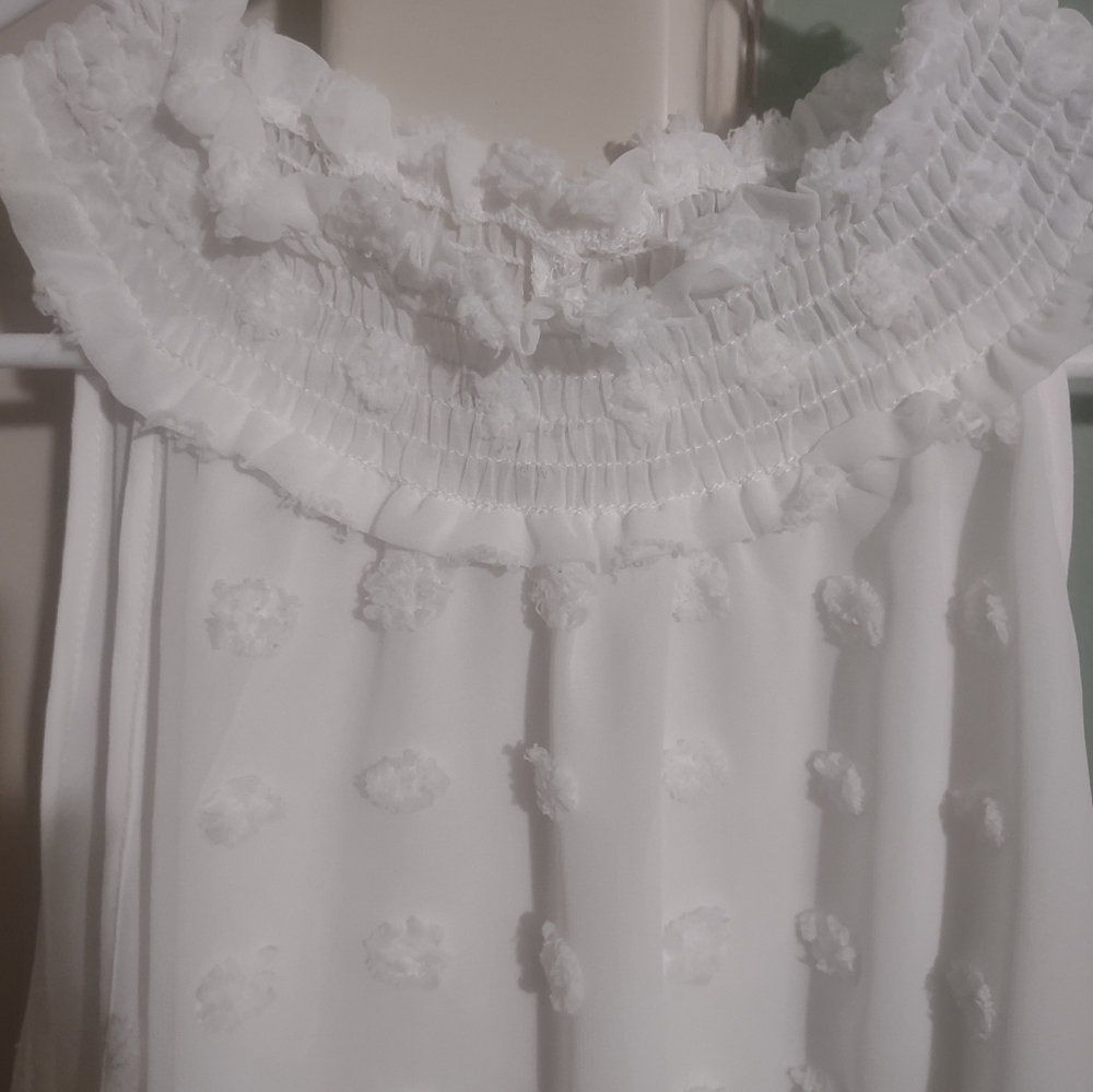 Solid white strapless tank top cami top Vine&love Medium - Picture 2 of 4